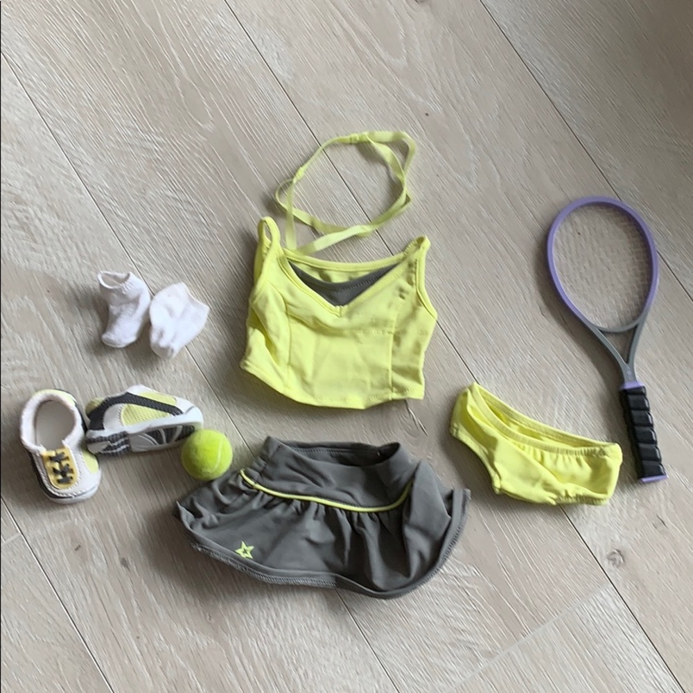 Tennis outfit for American girls